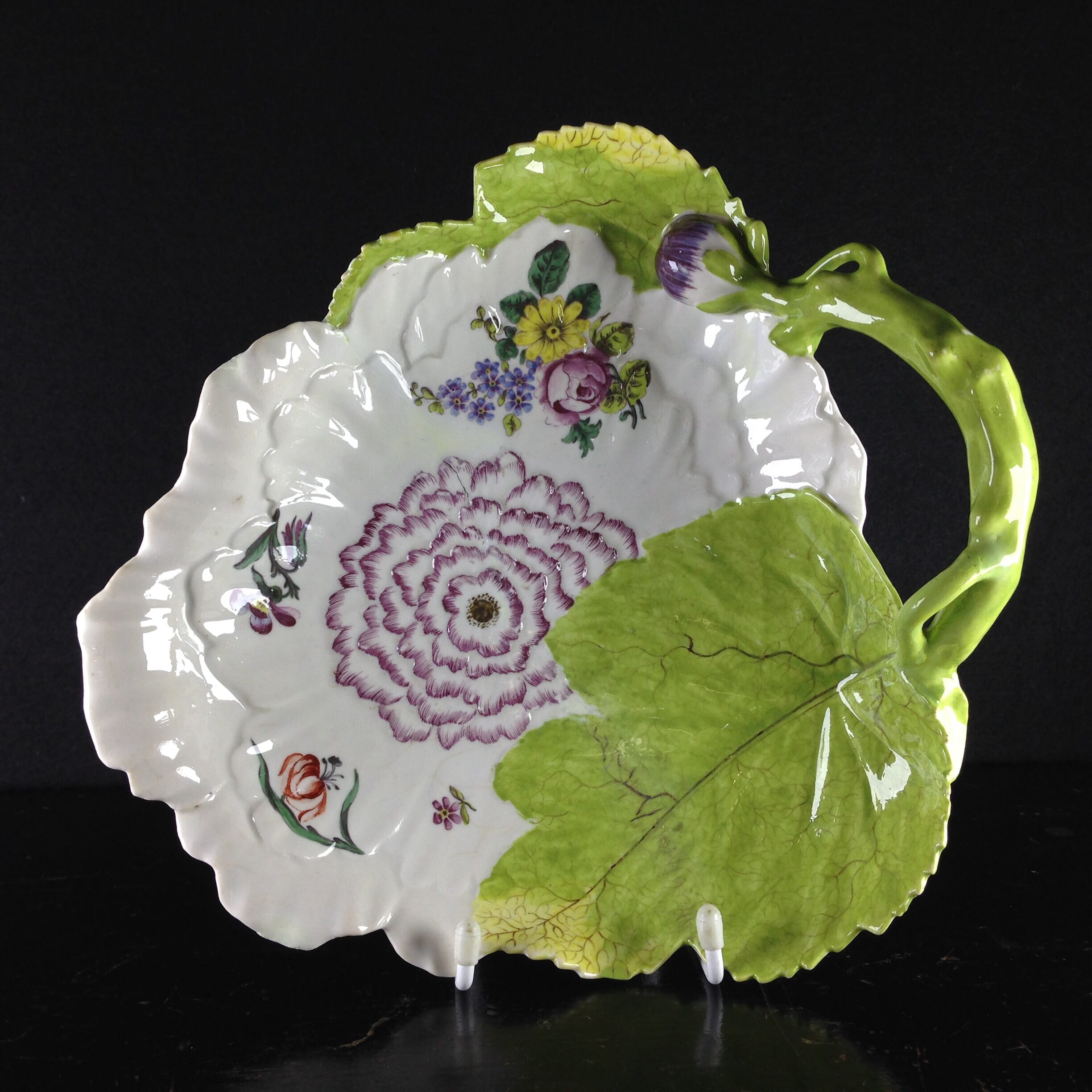 Chelsea peony flower dish, red anchor, c.1755 -0