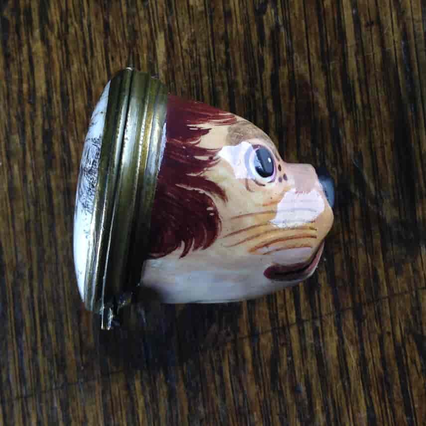 South Staffordshire patch box, Lions head, with scene, c.1785 -2281