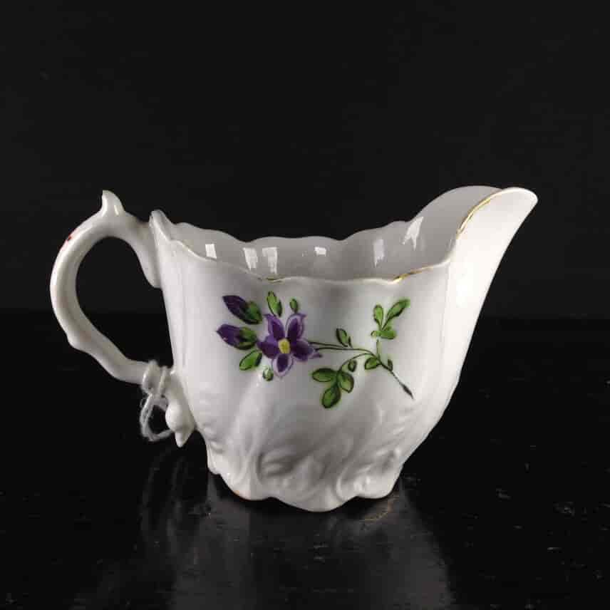 Caughley ‘Chelsea Ewer’ sauce boat, Circa 1785 -3473