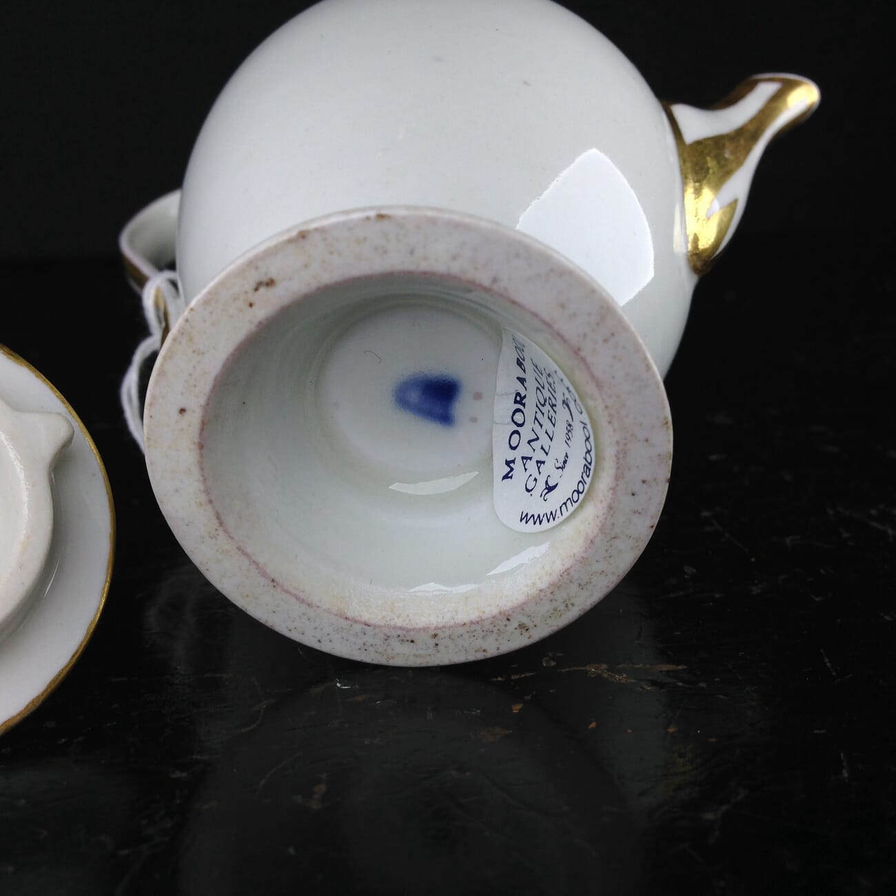 Vienna miniature coffee pot, cauliflower finial, c.1785 -3608