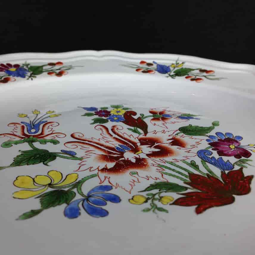 Doccia tin glaze plate, Tulip pattern Circa 1790 -3684