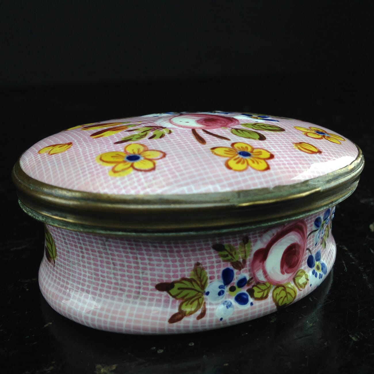 English enamel box, Gingham & flowers, circa 1760 -0