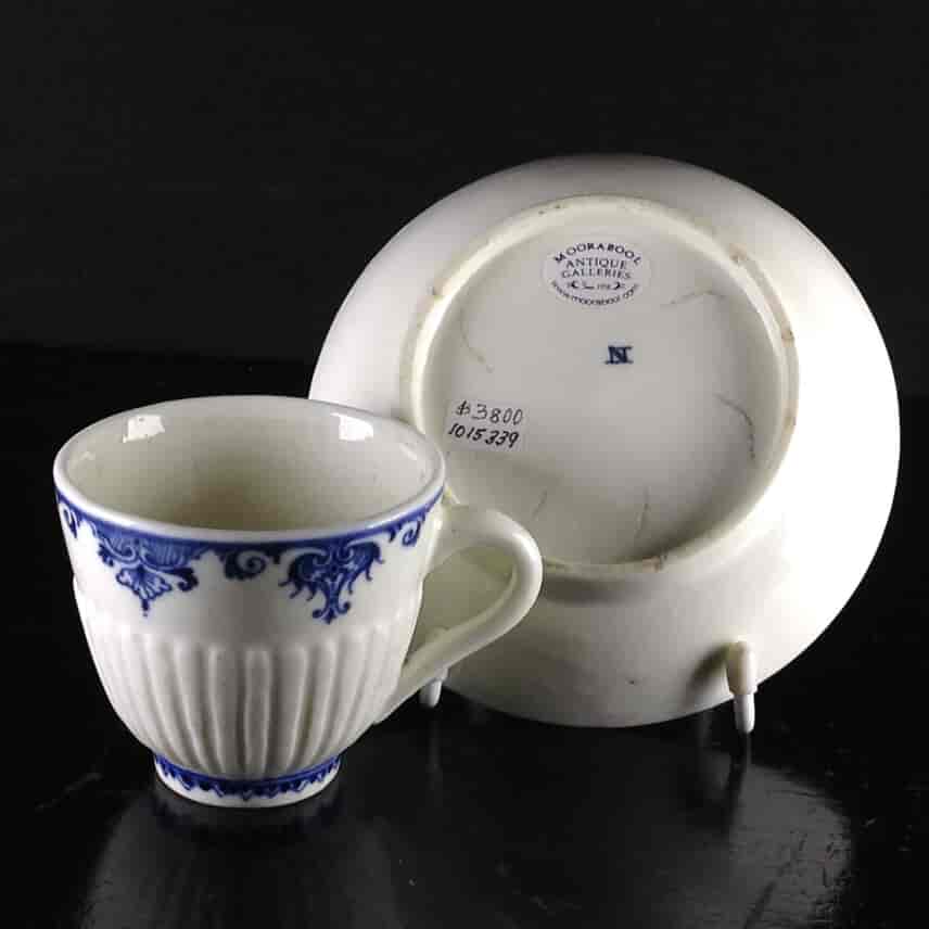 Saint-Cloud trembleuse cup & saucer, rare N mark, c.1725 -1061