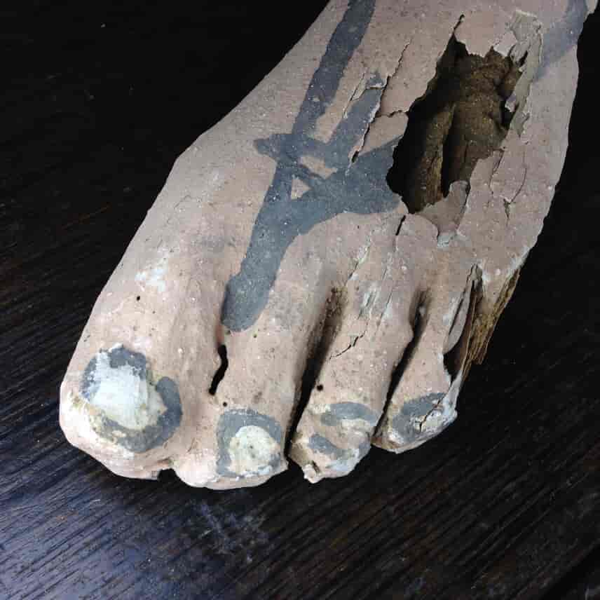 Egyptian foot with sandal, Late Period, 300 BC -4850