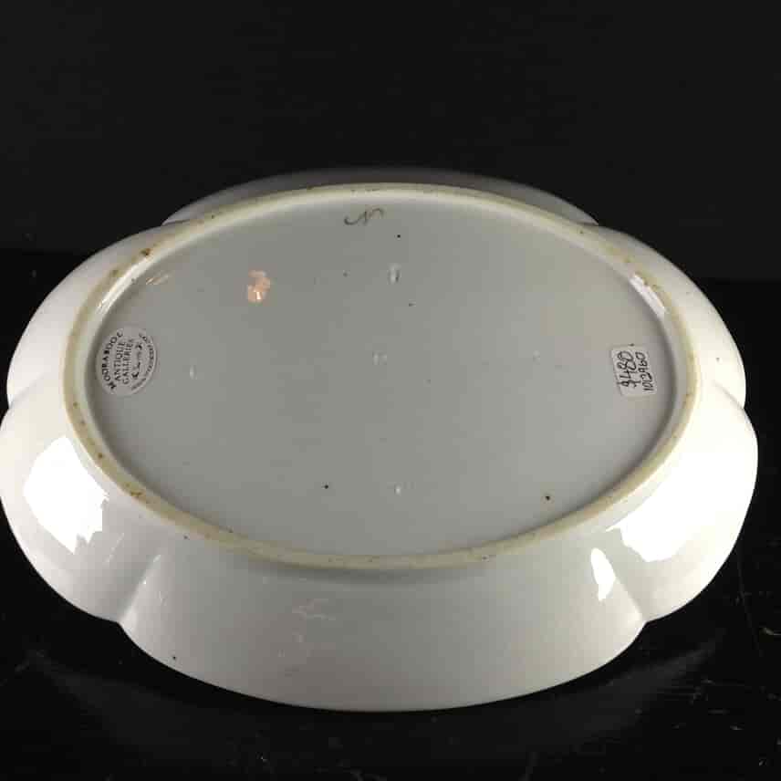 Niderville dish painted with landscape and bugs, c.1770 -1100