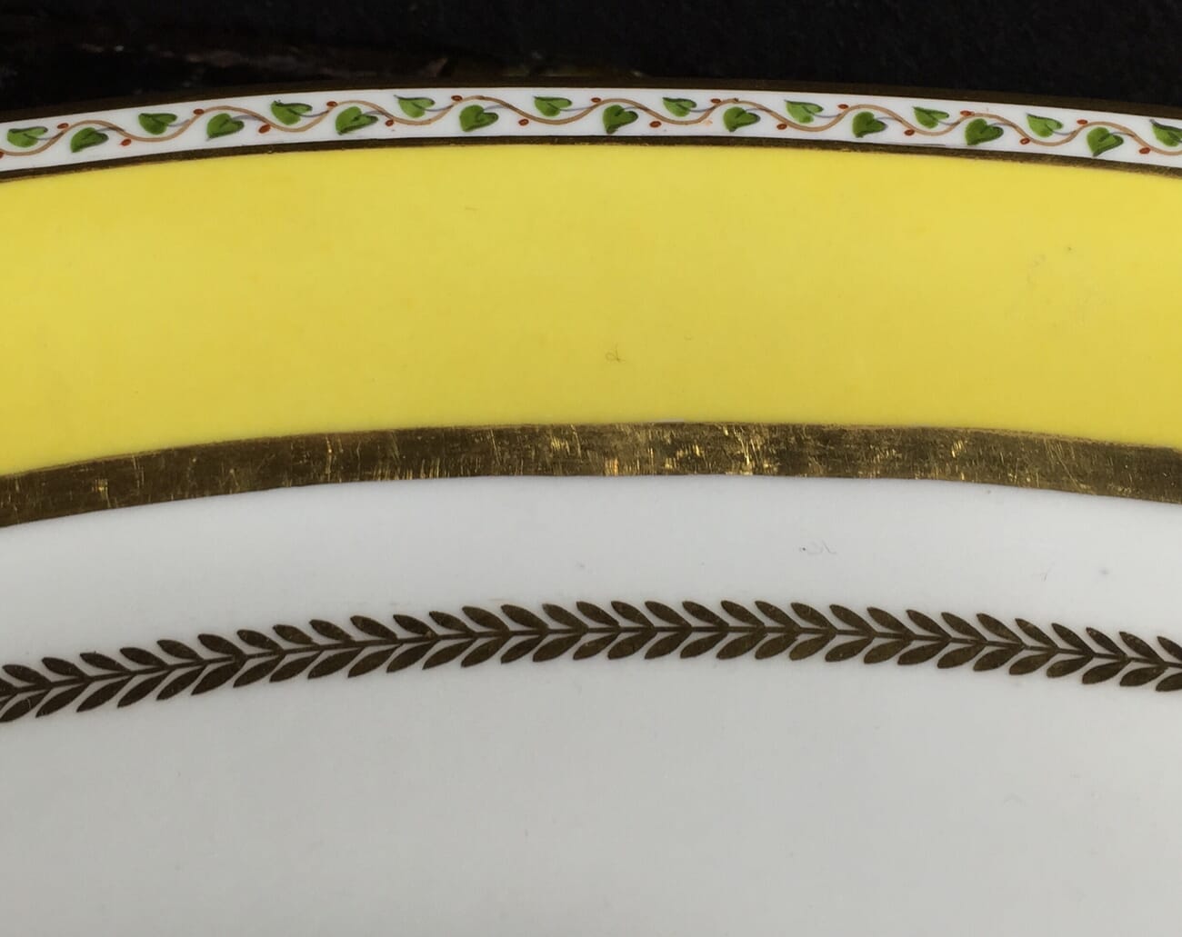 Sevres serving dish, yellow ground, dated 1824 -10254
