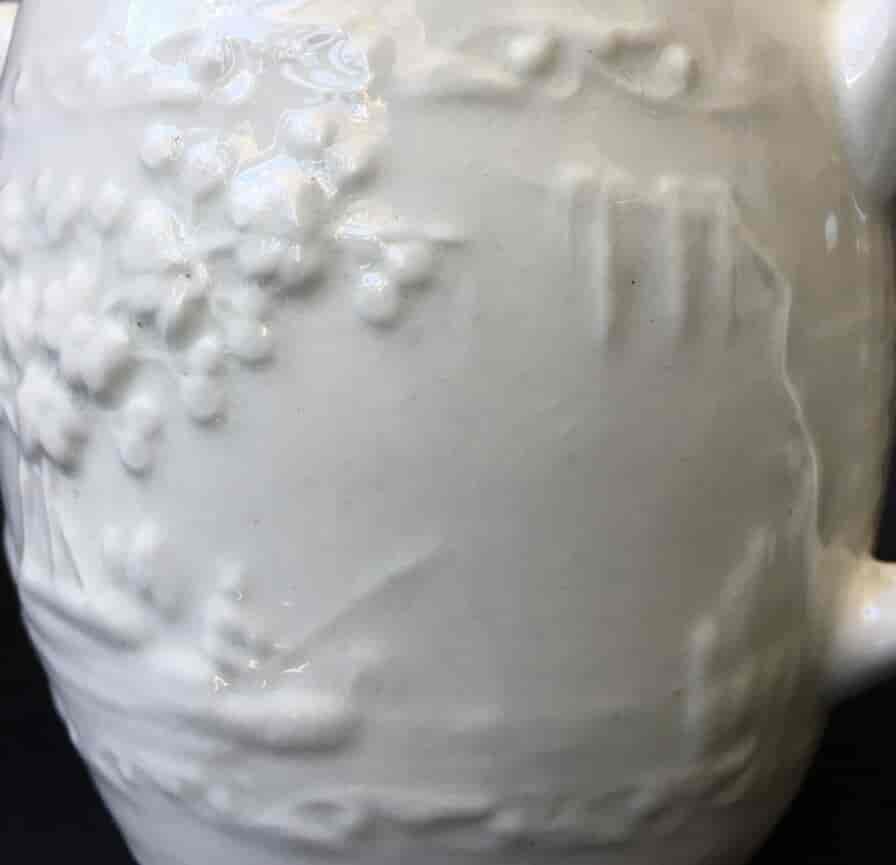 Worcester barrel shape teapot, rare Chinese Landscape pattern, c.1760 -20031