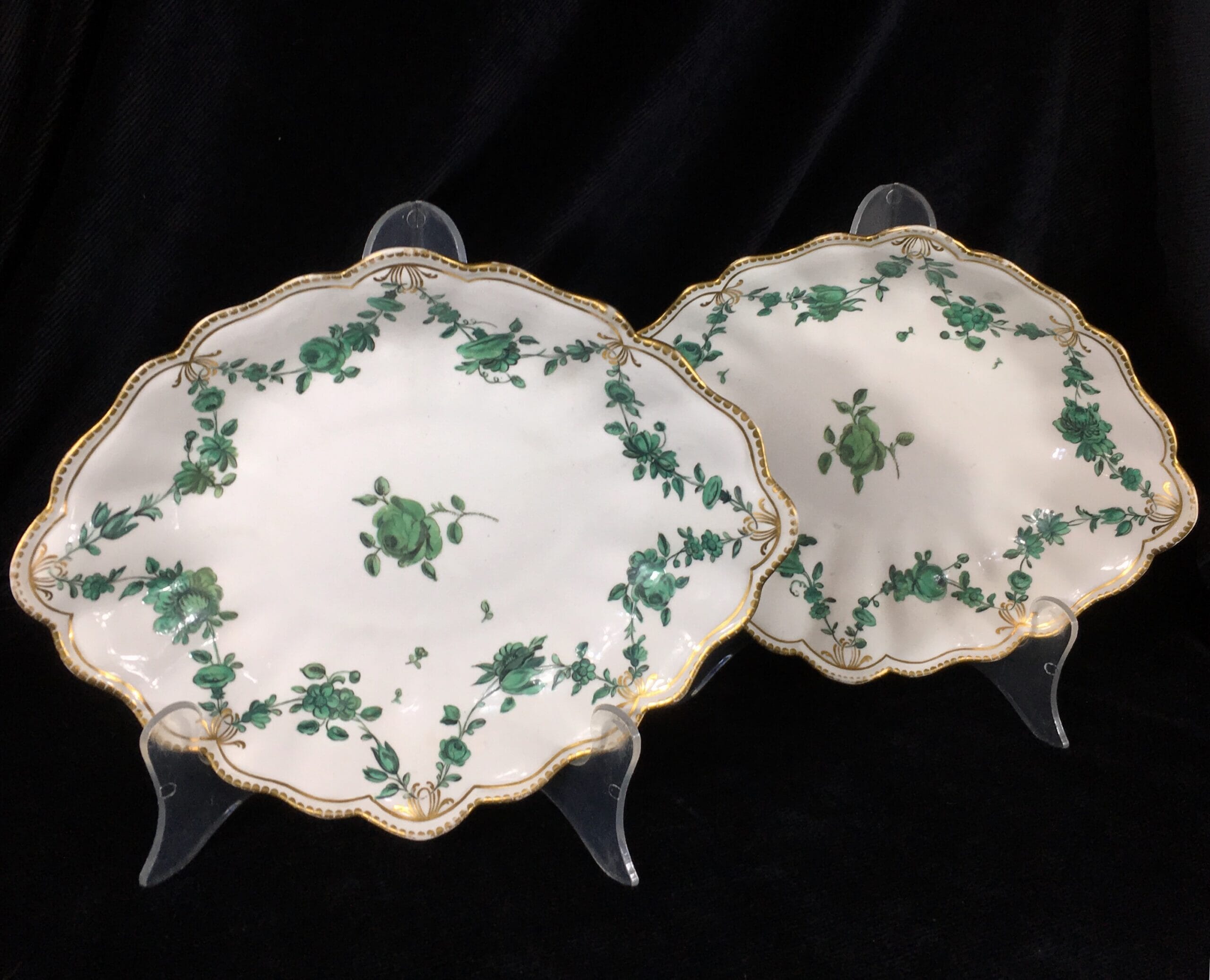 Pair of Chelsea-Derby serving dishes, C. 1770 -0