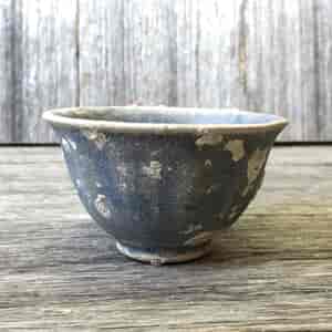Hoi An Shipwreck: Vietnamese deep blue glaze wine cup, C. 1480. -29871
