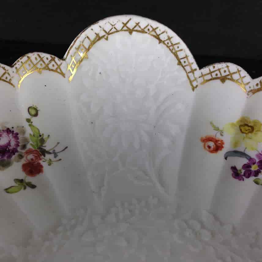 Meissen bowl with Gotzkowsky moulding, c. 1765 -2052
