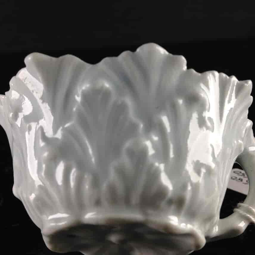 Worcester Butter Boat, blue daisy pattern, c.1756 -2521