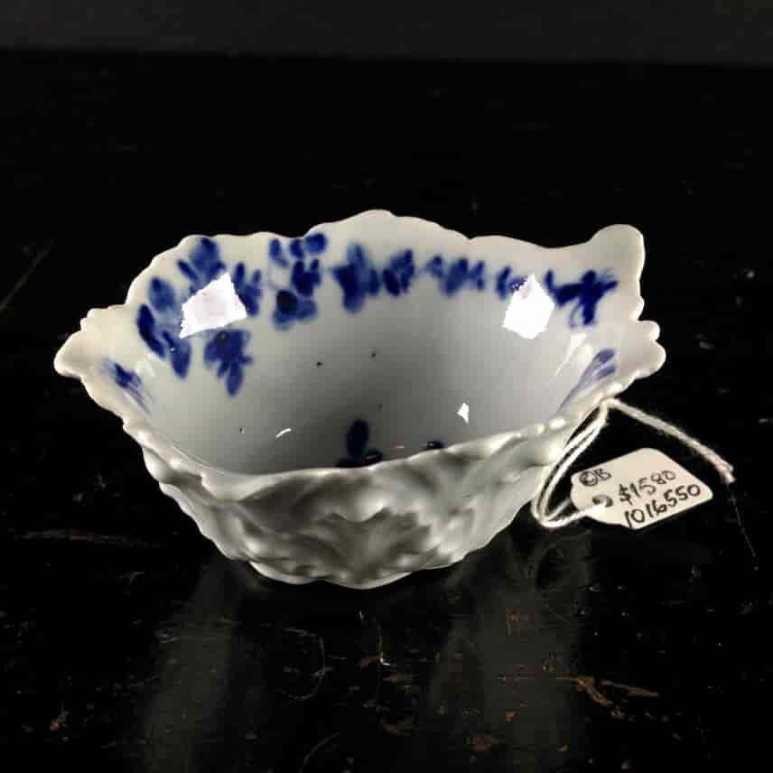 Worcester Butter Boat, blue daisy pattern, c.1756 -2522