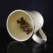 Creamware frog mug, Motto - May the honest heart never feel distress- c. 1780 -2702