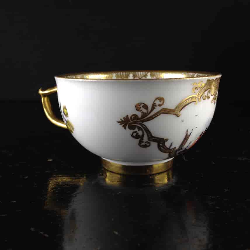 Meissen cup & saucer, Harbour & river scenes, C. 1740 -3023