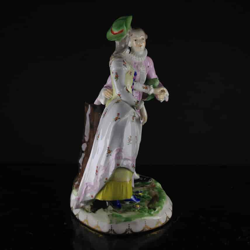 Vienna figure of a Lady & Gent, C. 1765 -3549