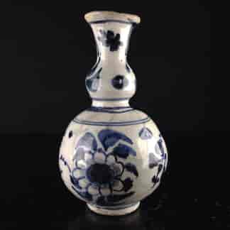 Dutch Delft small vase, in the Chinese style, c. 1720. -0