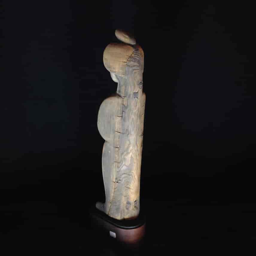 Tang dynasty figure of a lady, wood with pigments, 8th century AD -4791