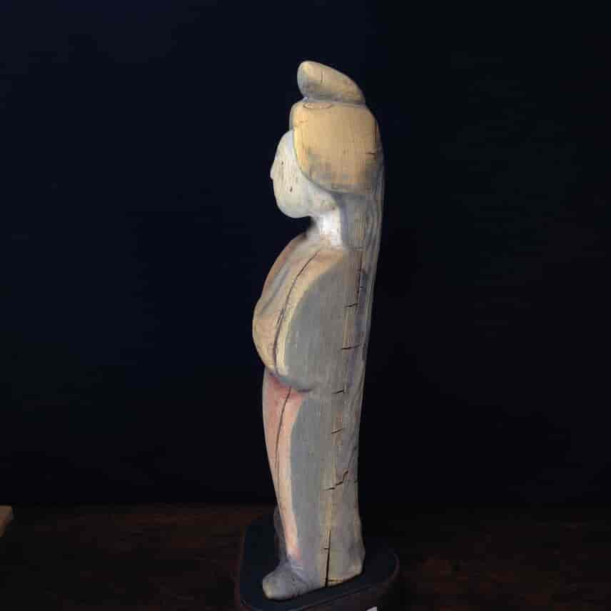 Tang dynasty figure of a lady, wood with pigments, 8th century AD -4797