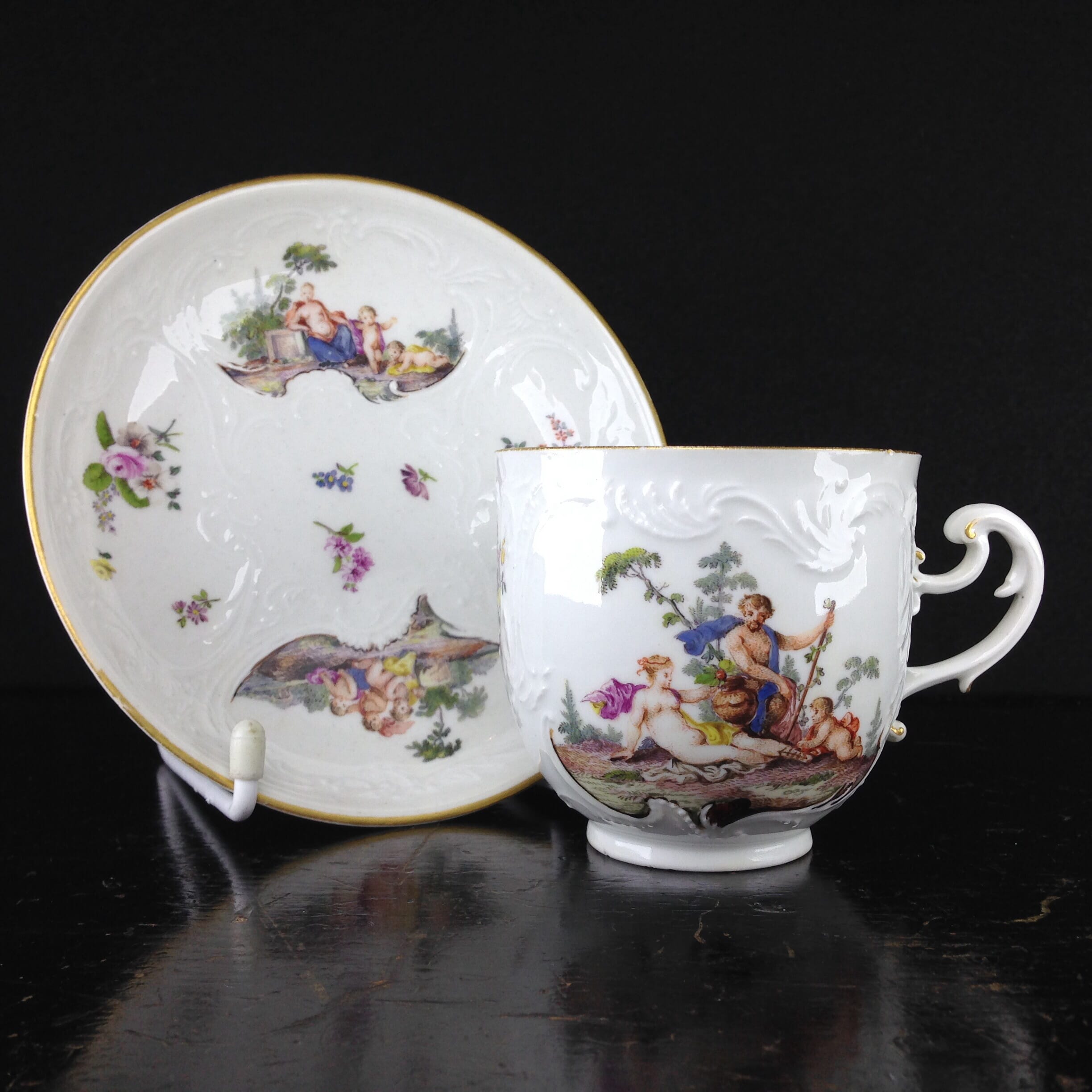 Meissen cup & saucer, Bacchus scenes, C. 1745 -0