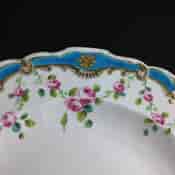 Chelsea-Derby plate with swags of roses, C. 1780 -1401