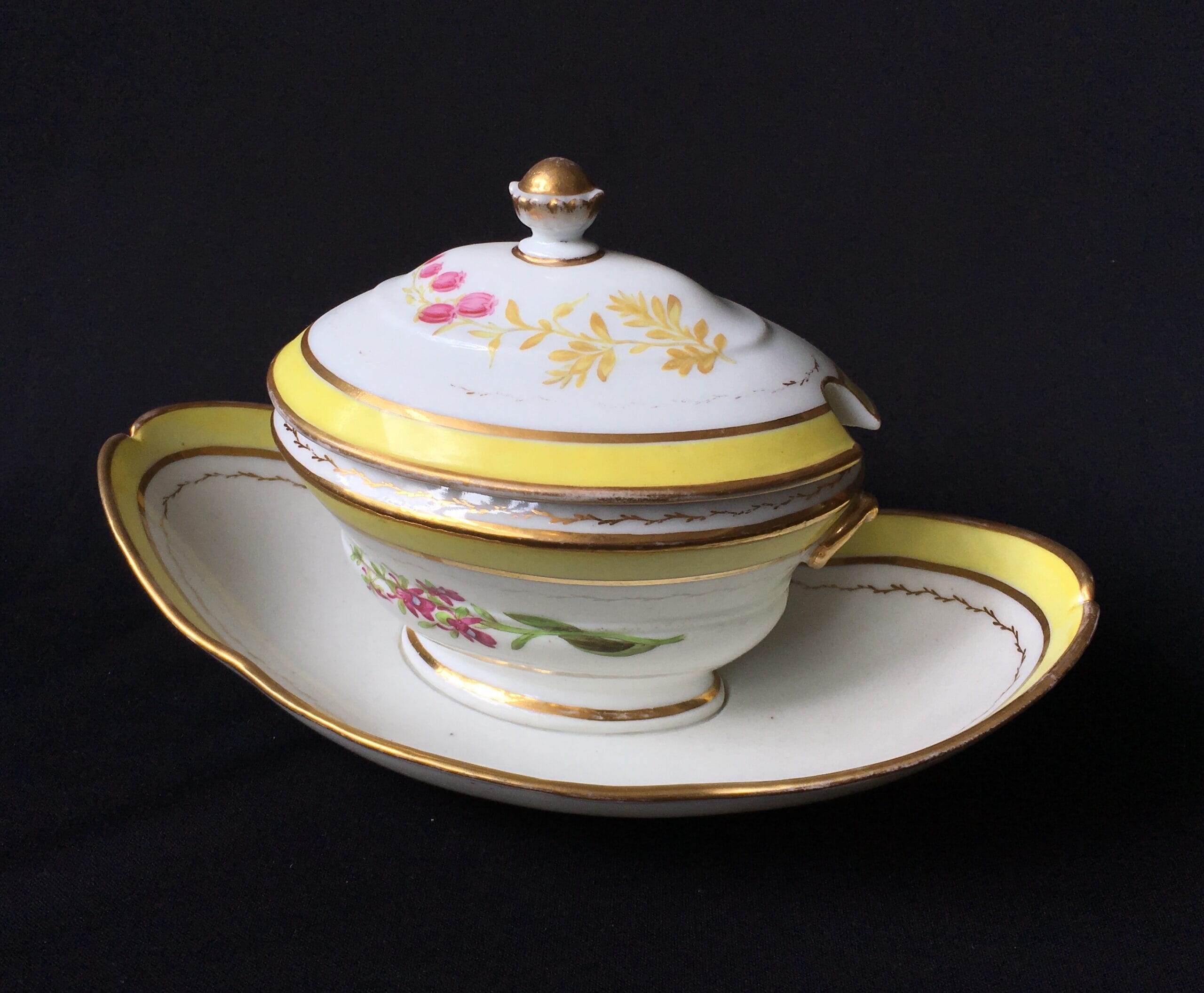 French porcelain tureen, decorated by Billingsly at Brampton, c. 1805 -0
