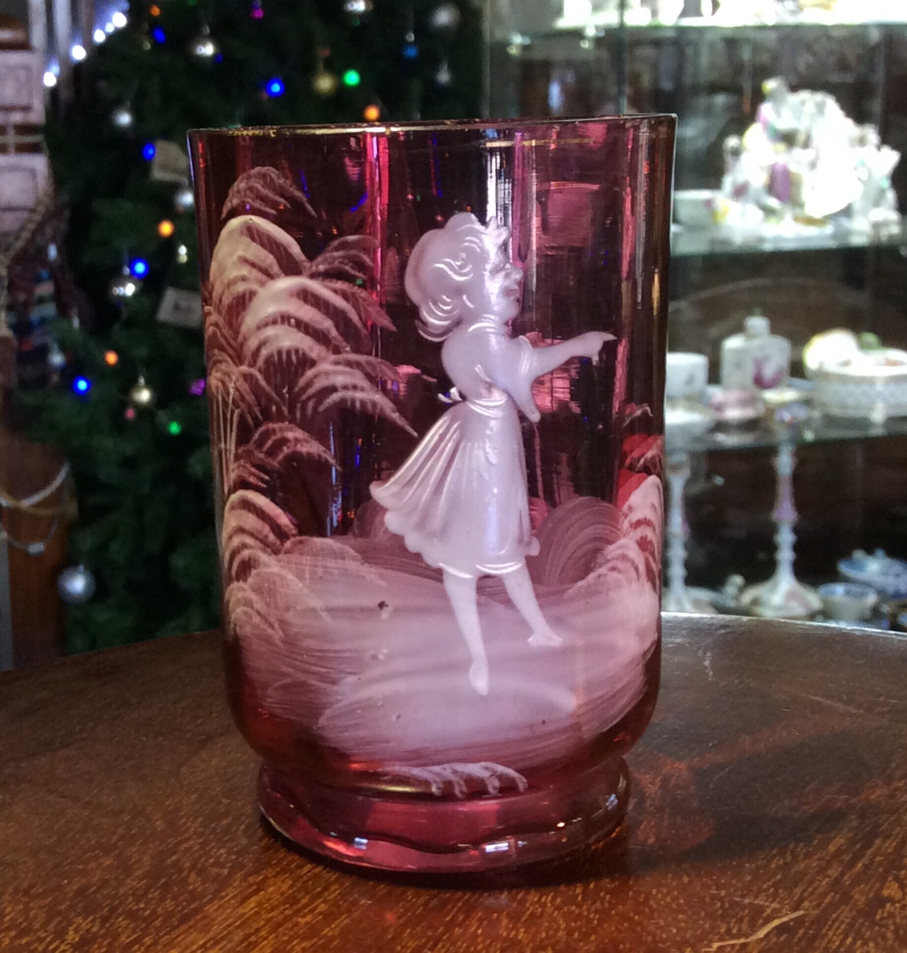 Victorian ruby glass 'Mary Gregory' type beaker c.1880-0