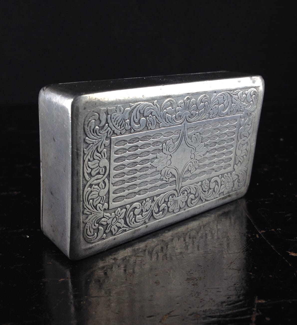 Pewter snuff box, monarch profile, 19th century -6142