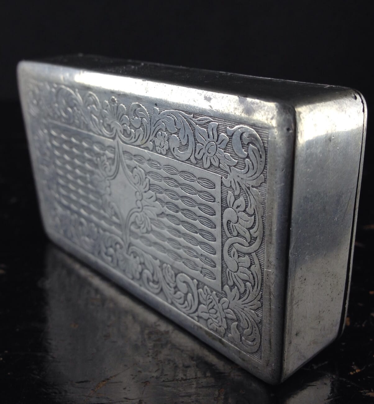 Pewter snuff box, monarch profile, 19th century -6143