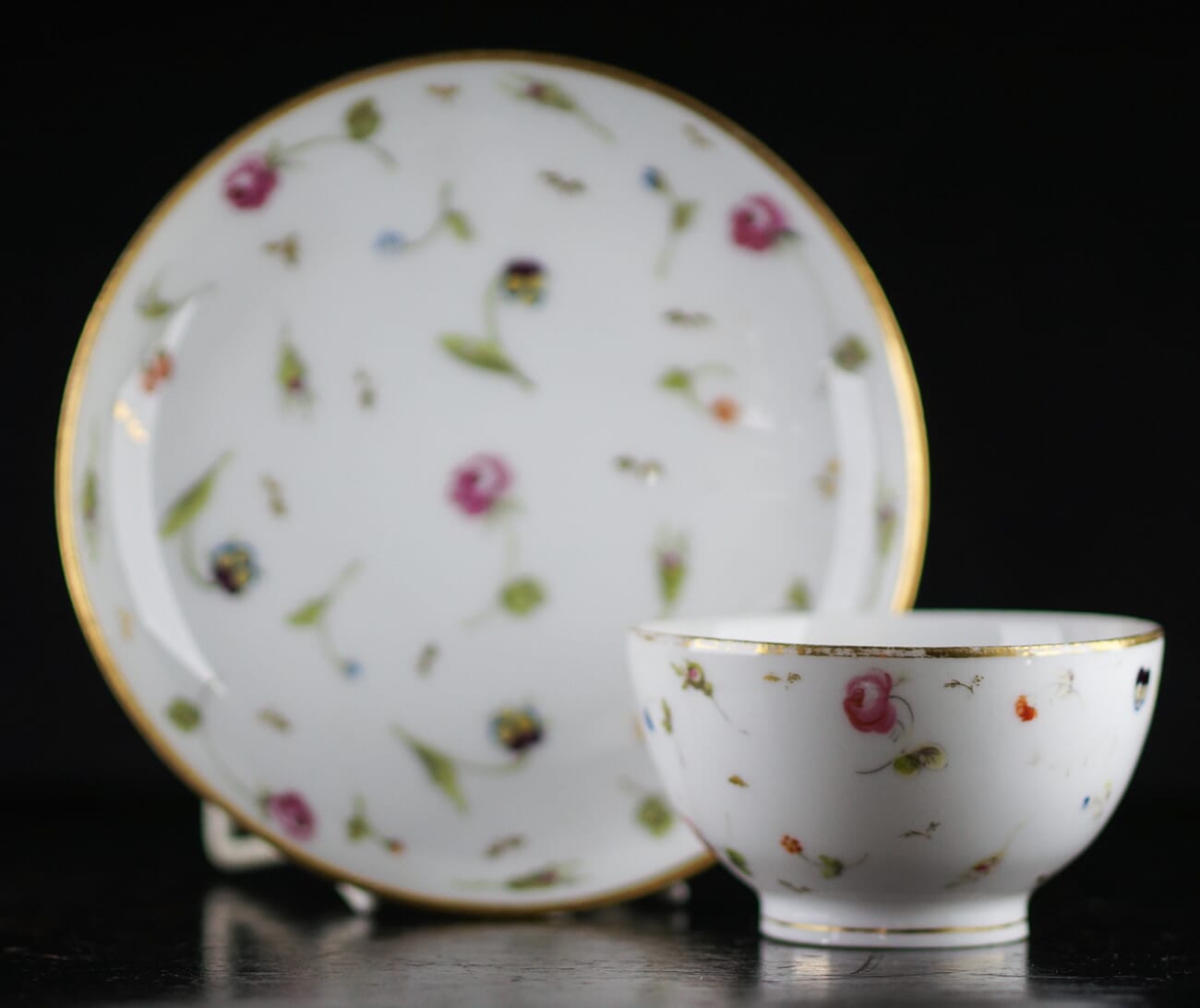 Nyon teabowl & saucer, flower heads, C. 1785 -0