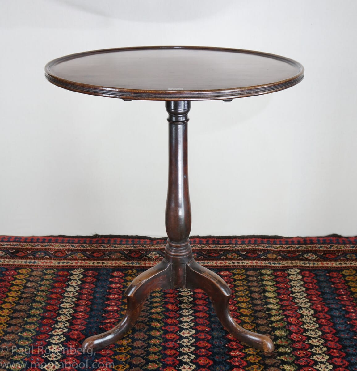 Georgian mahogany tripod legged tea table, c.1760-6796