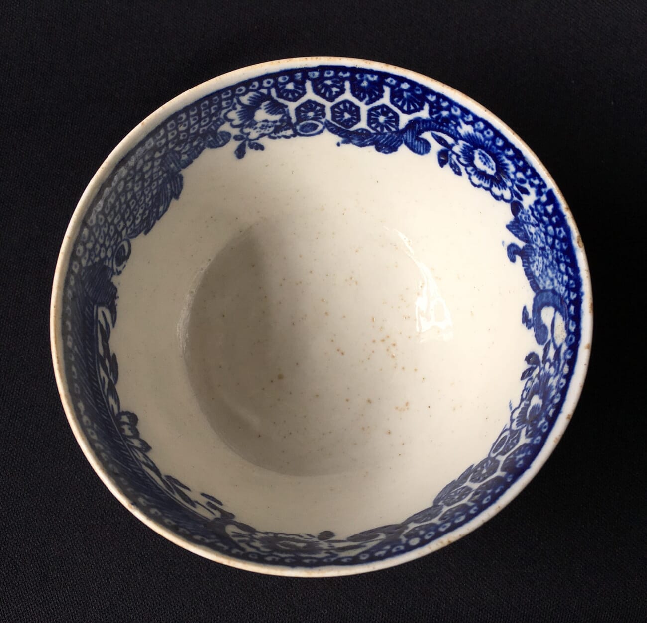 Liverpool teabowl & saucer, Seth Pennington, C. 1780 -19901