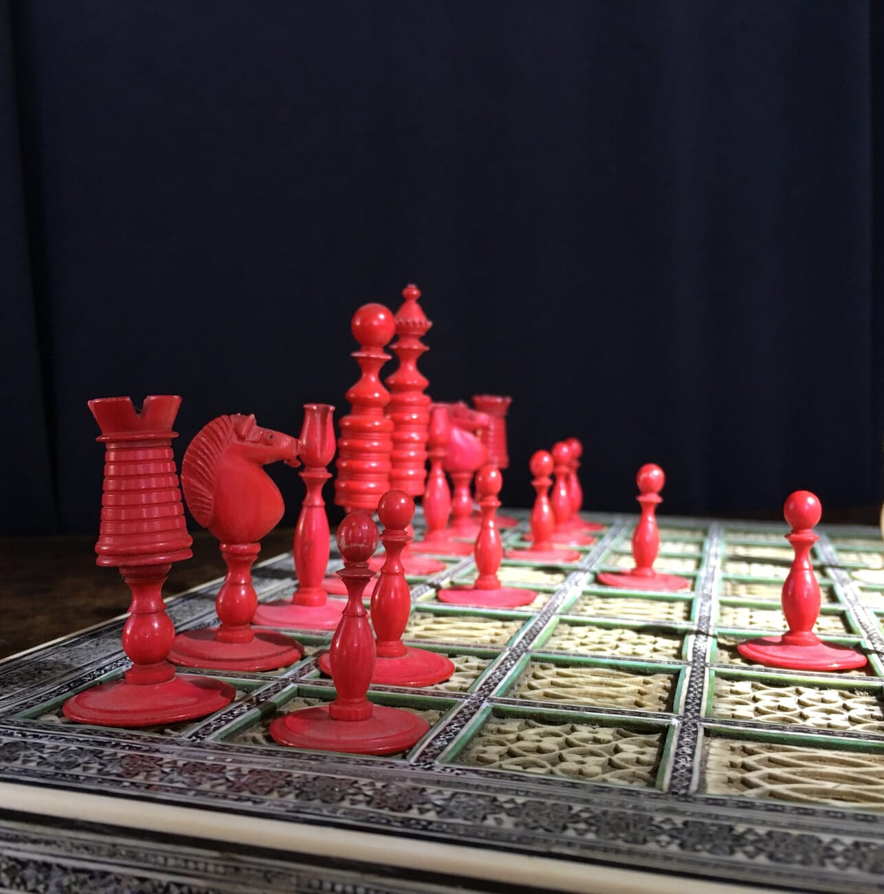 Ivory Chess Set , English, 19th century. -22457
