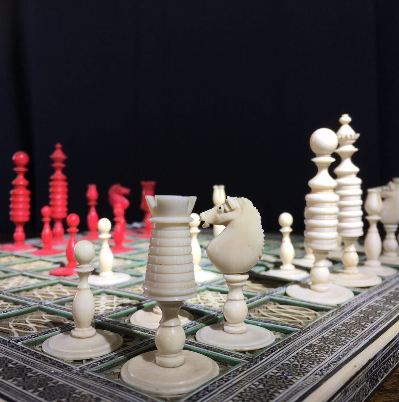 Ivory Chess Set , English, 19th century. -22458