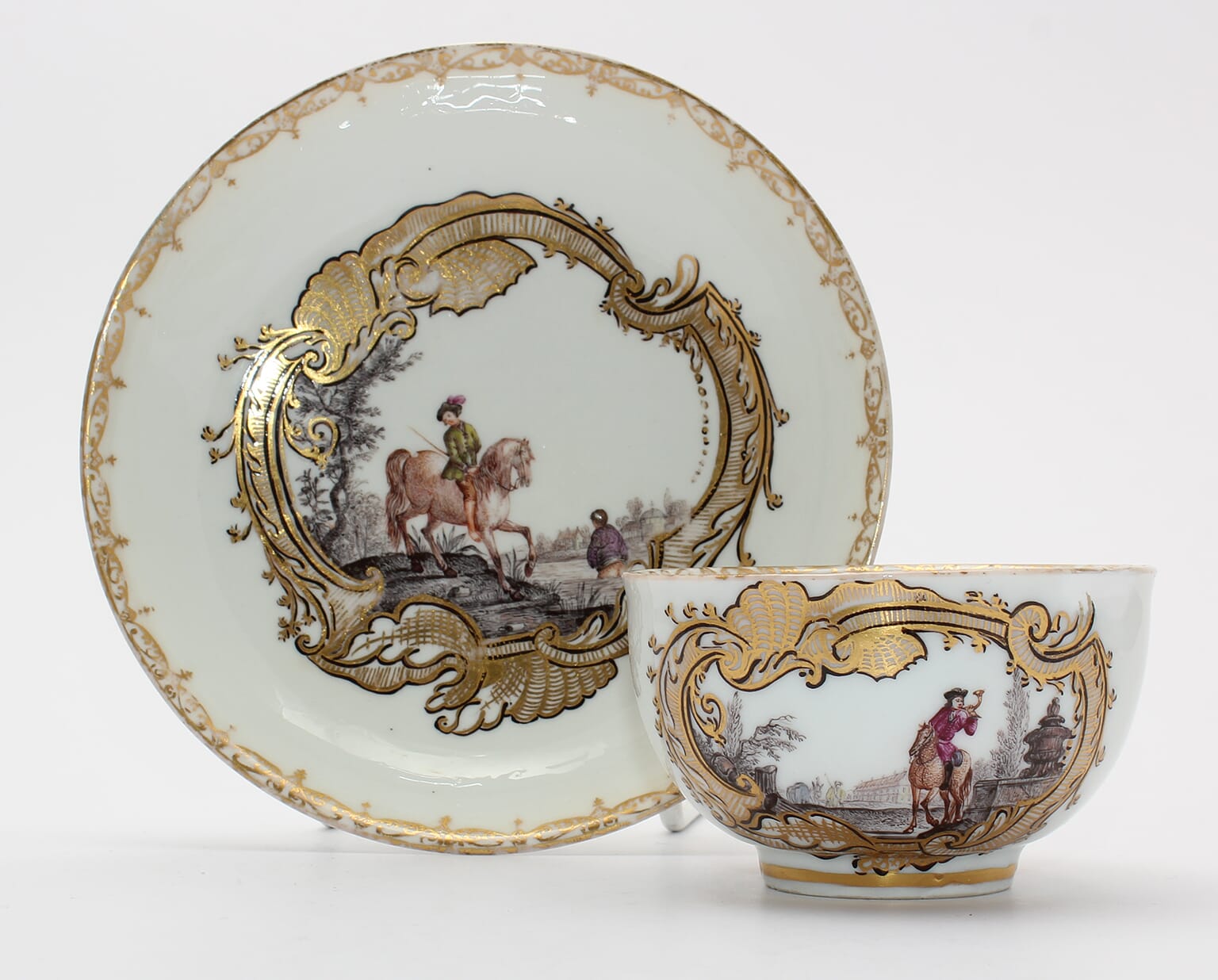 Meissen teabowl & saucer with equestrian scene, C.1745-0