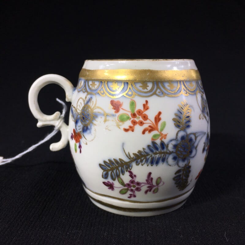 Vienna mug with ‘fels und vogel’ pattern, C. 1755 -0