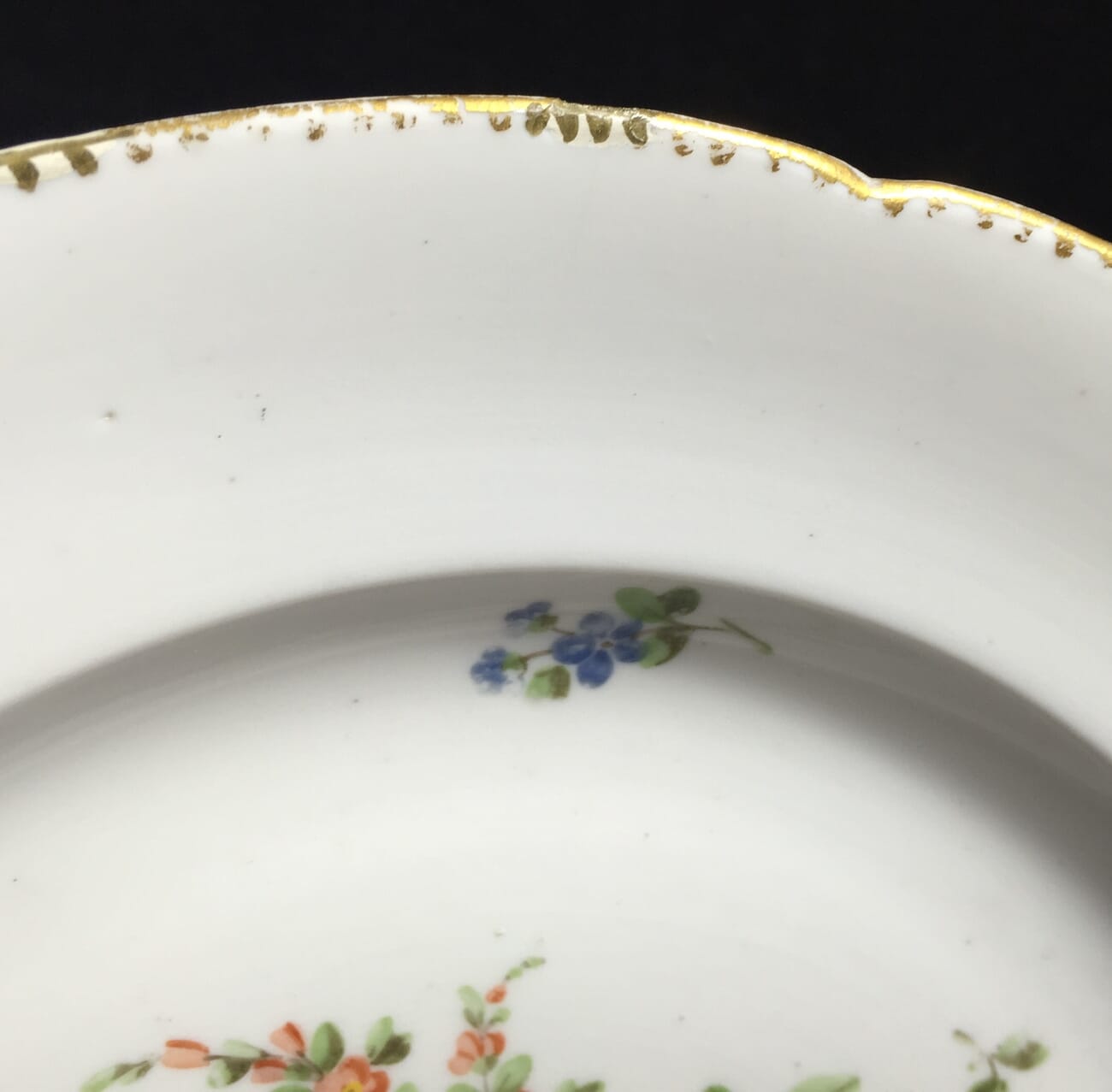 Les Boisettes plate with scatteref flowers, C. 1780 -10451