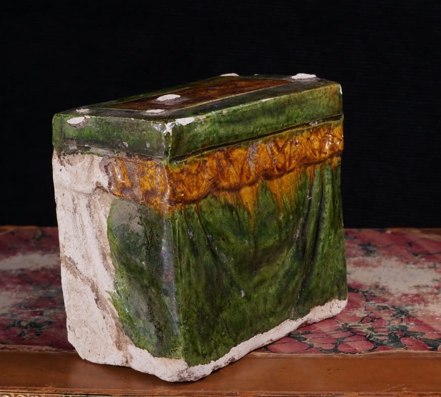 Chinese Ming Dynasty model cabinet, green glaze, 16th century AD -16479