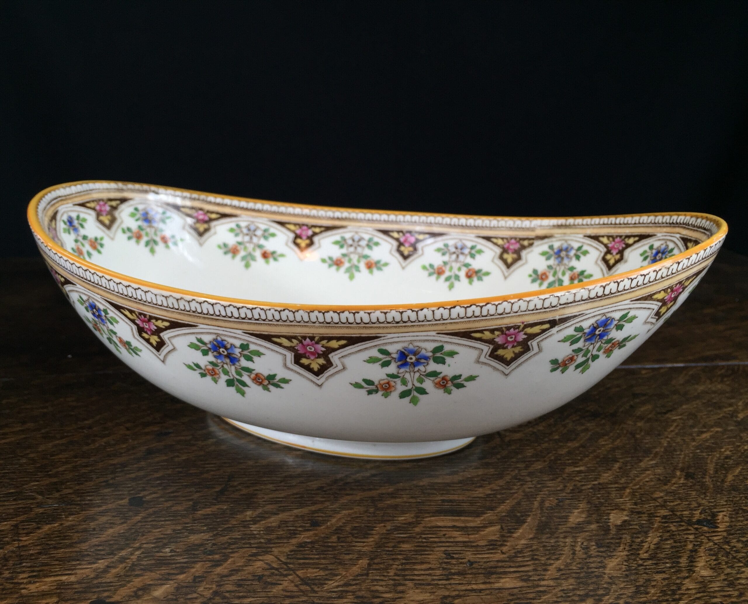 Wedgwood pottery bowl , printed pattern, dated 1884-0