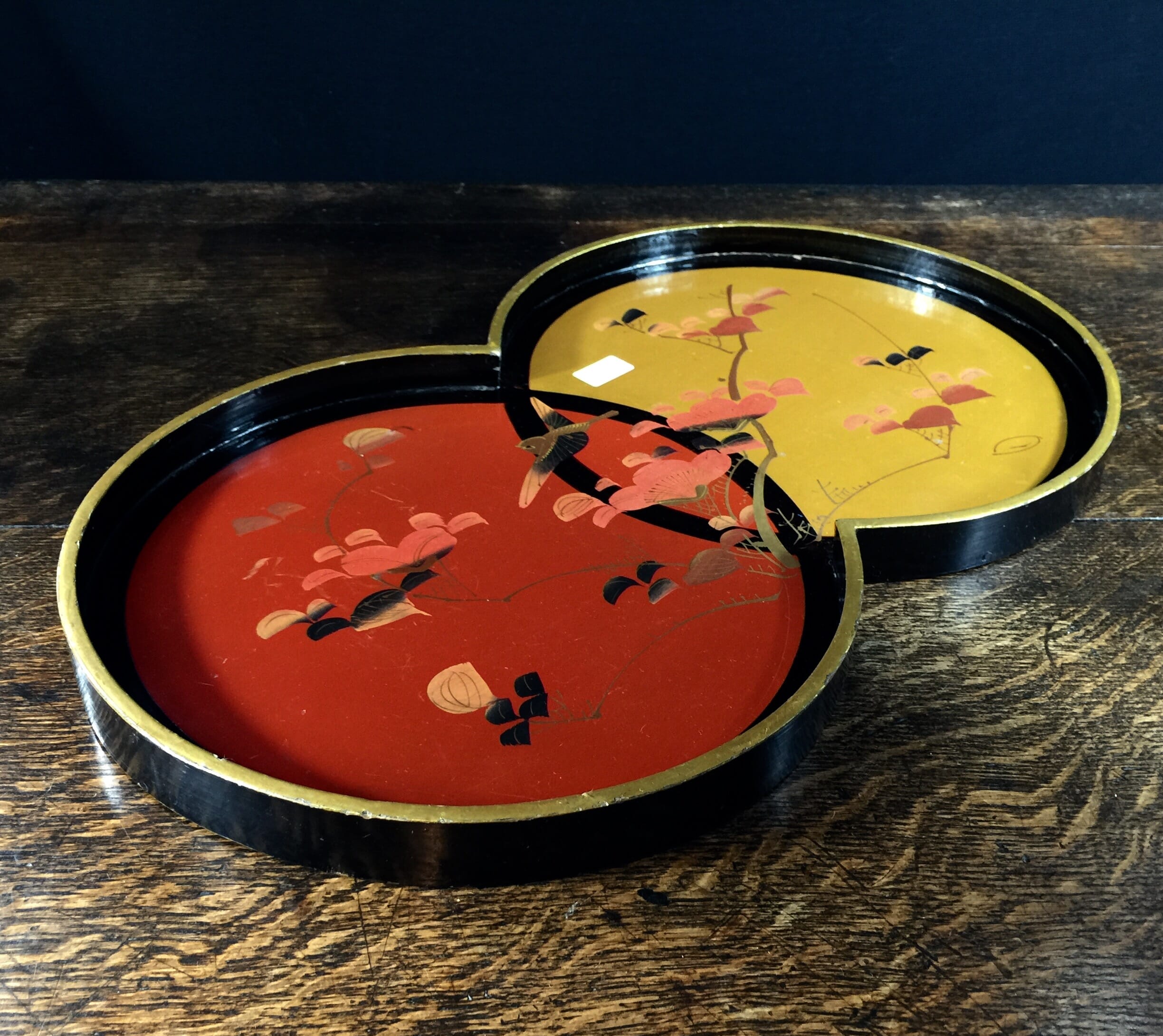 Japanese double circle lacquer tray, c.1900-0