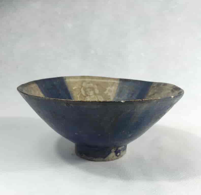 Persian fritware bowl, lustre & blue figures, birds, inscriptions, late 12th century -0