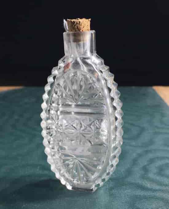 Georgian perfume with diamond cutting, c. 1780-13965