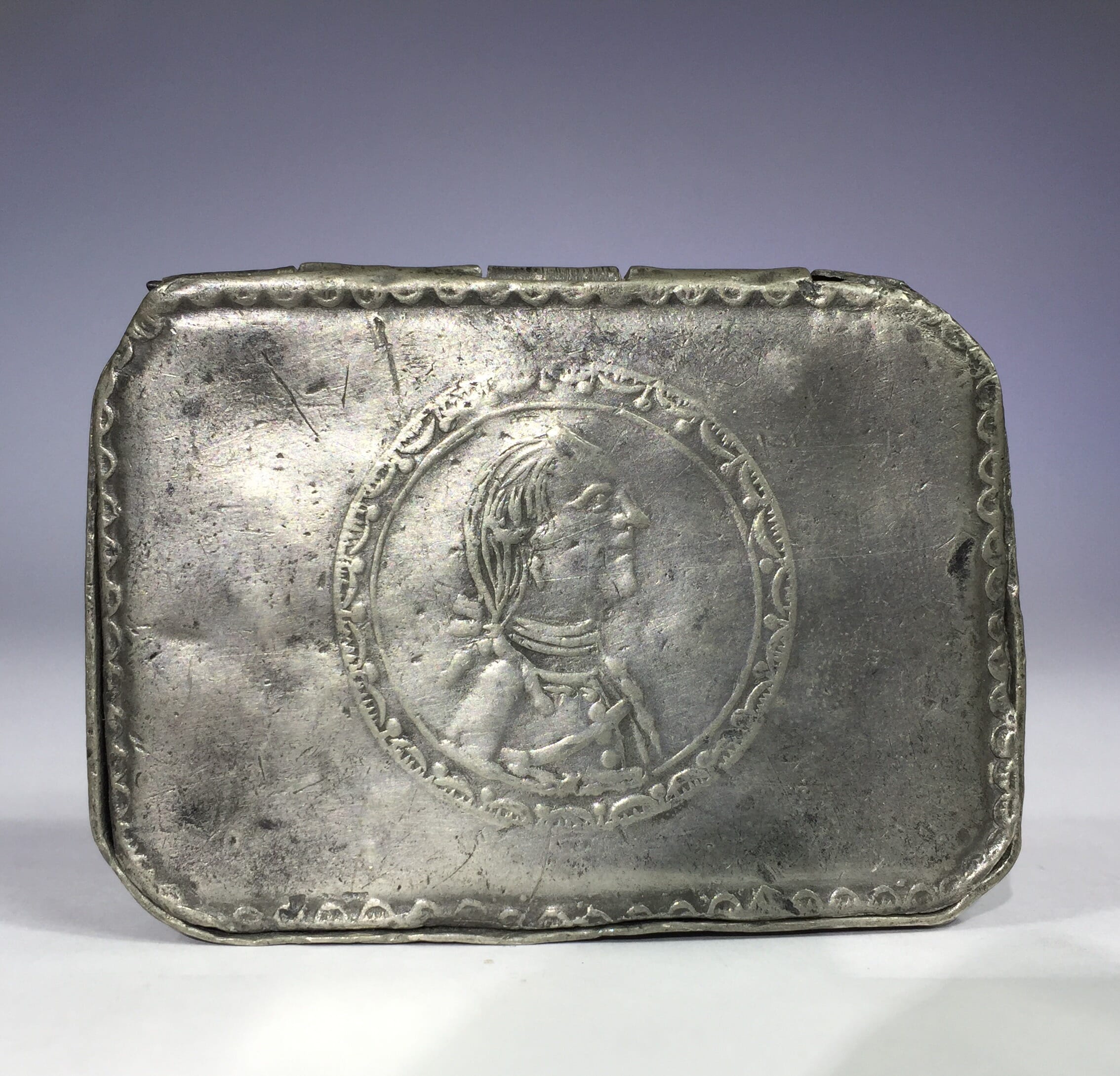 German Pewter snuff box, portrait of General Hans Joachim von Zieten, circa 1770-0