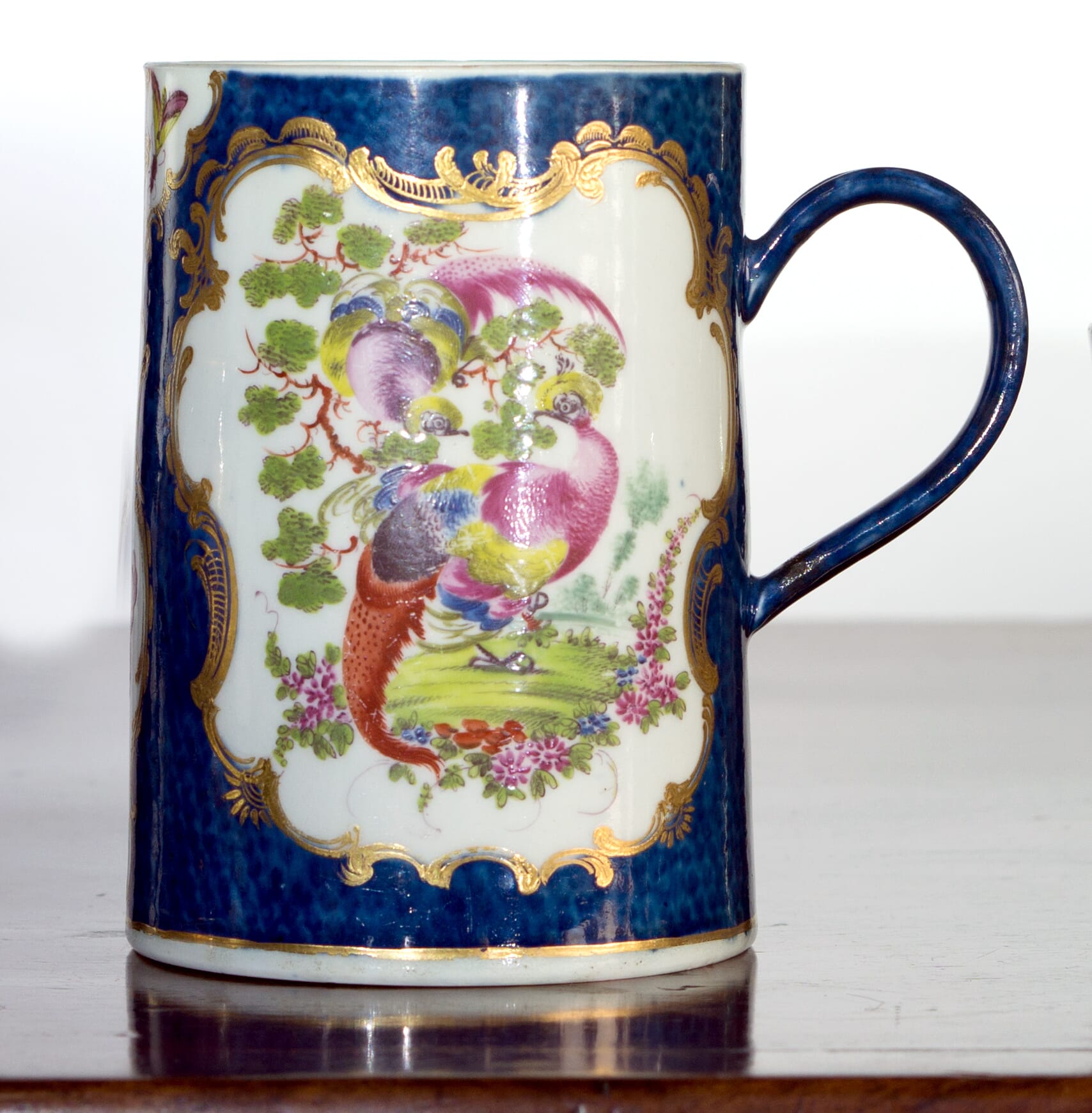 Large Worcester scale blue tankard with birds, c.1770-0