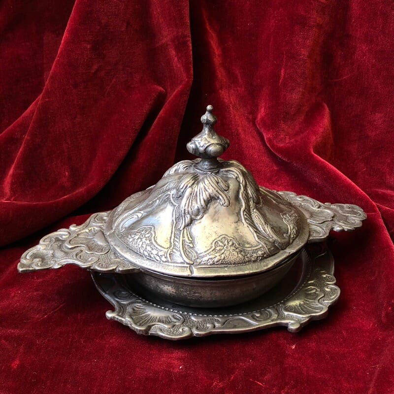 Polish pewter rococo form covered bowl & stand, c.1745-30934