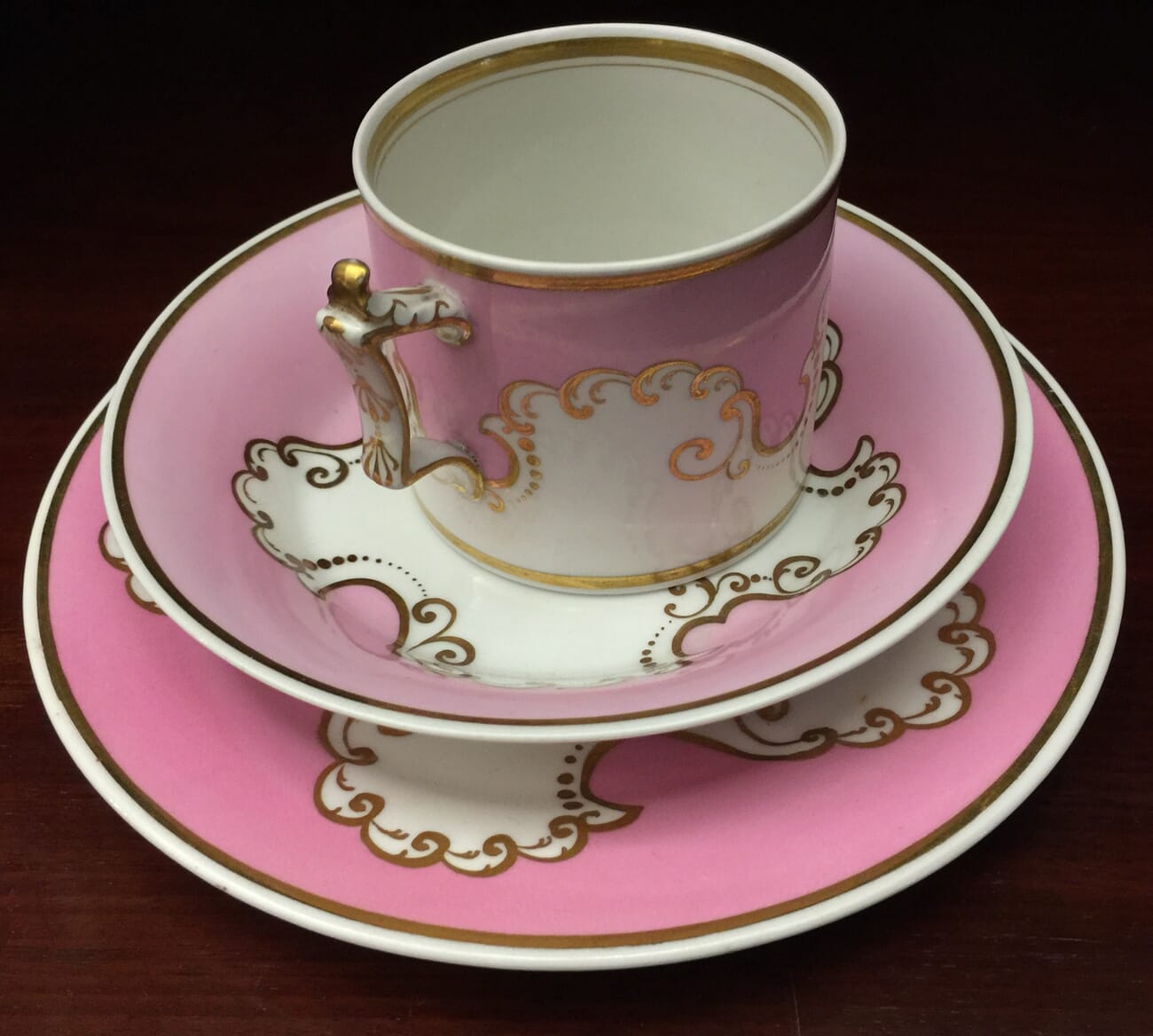 Flight Barr & Barr coffee can, saucer & a plate, c.1835-16292
