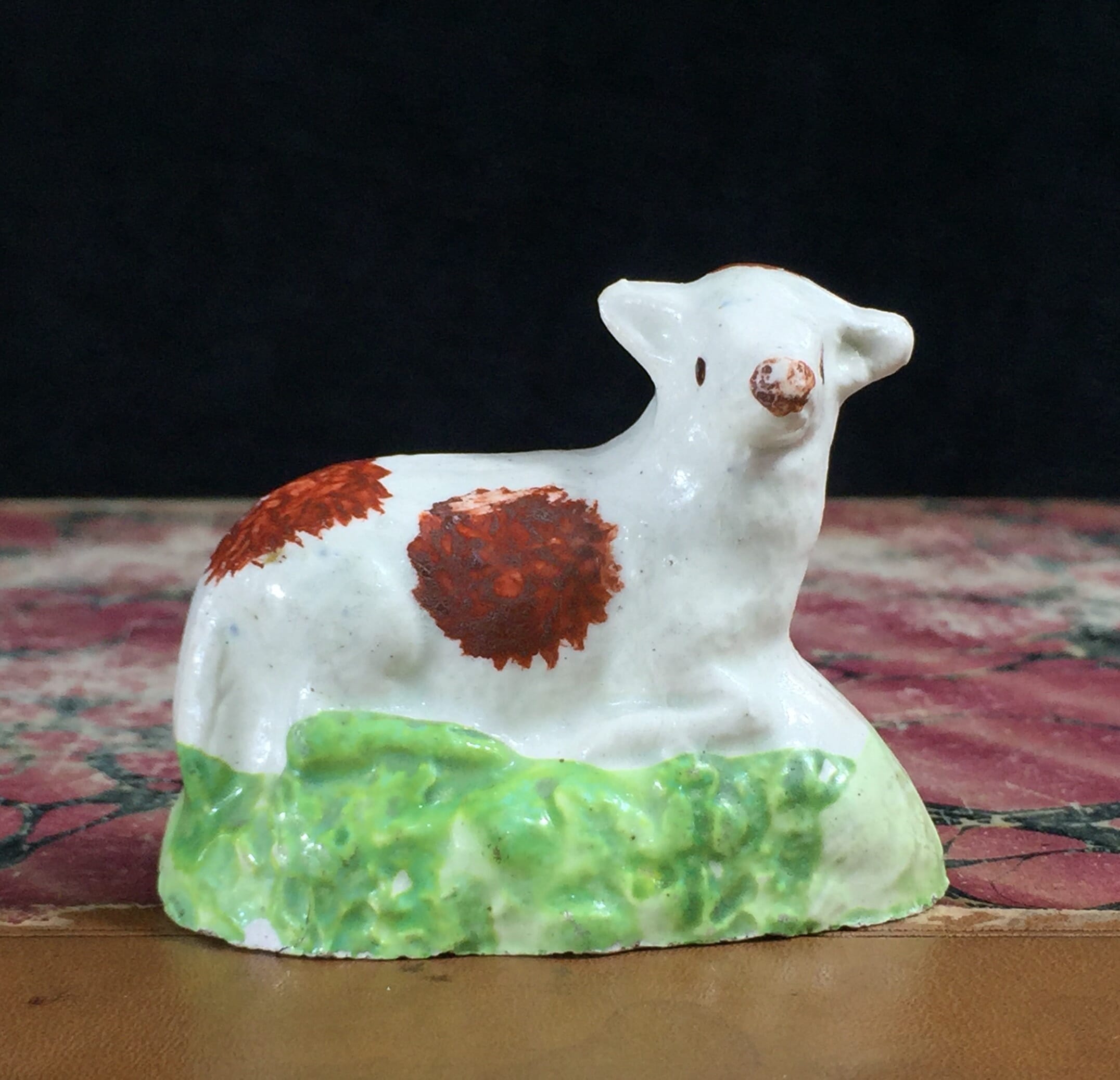 Small early Staffordshire creamware sheep, c. 1800 -0