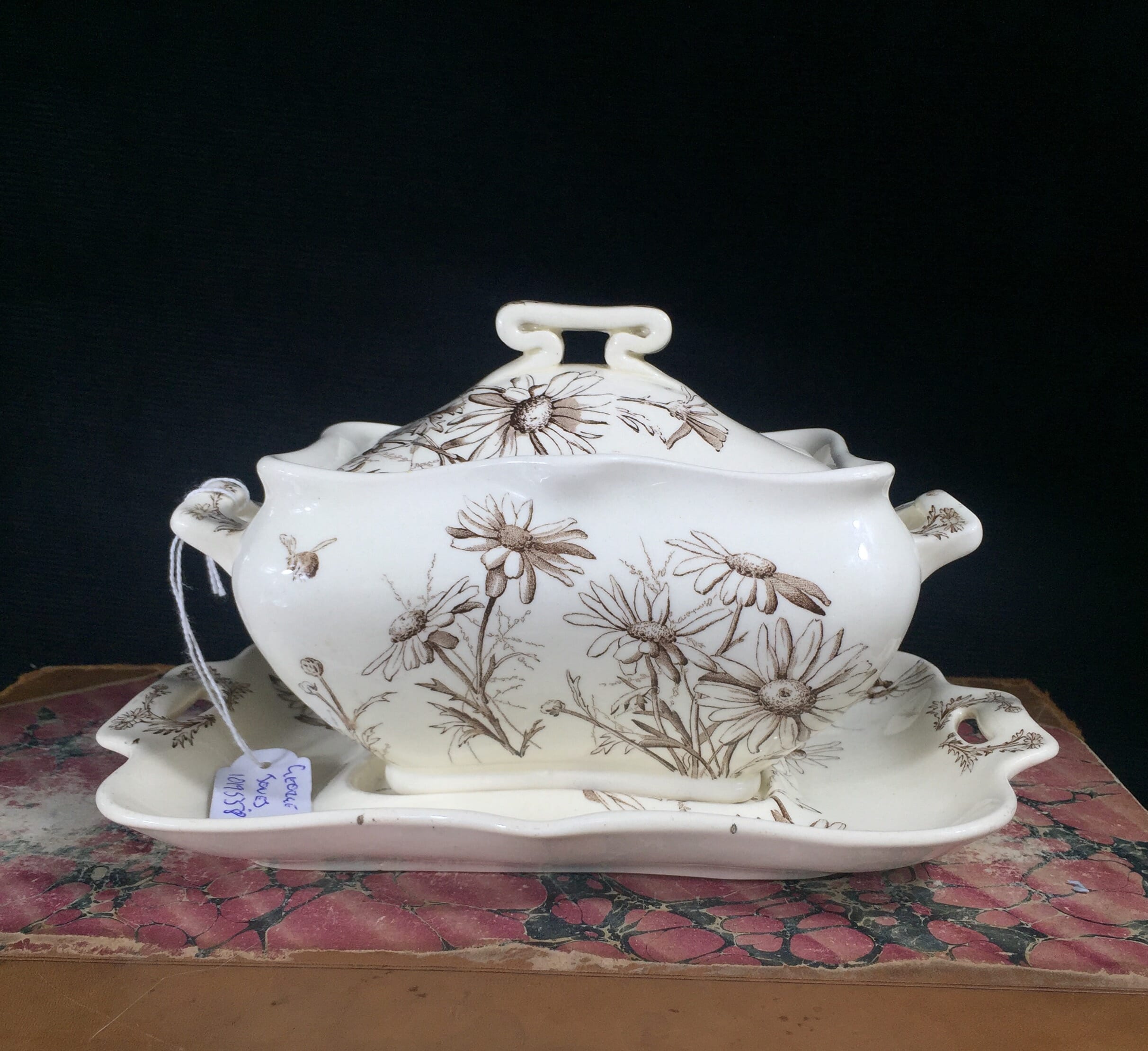 Small pottery tureen & stand decorated with daisies and bees by George Jones, registered 1884-0