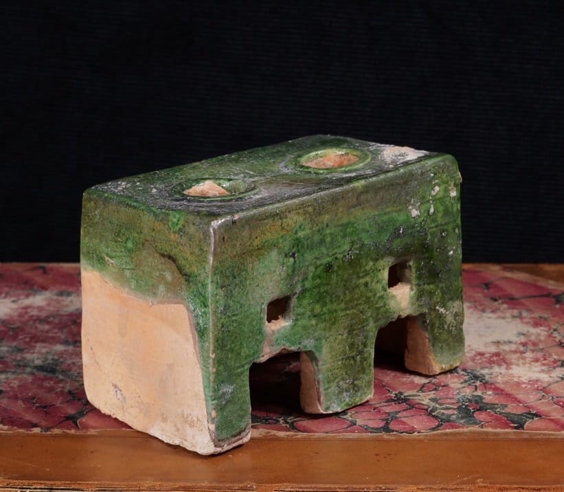 Chinese Ming Dynasty model stove, 16th century -0