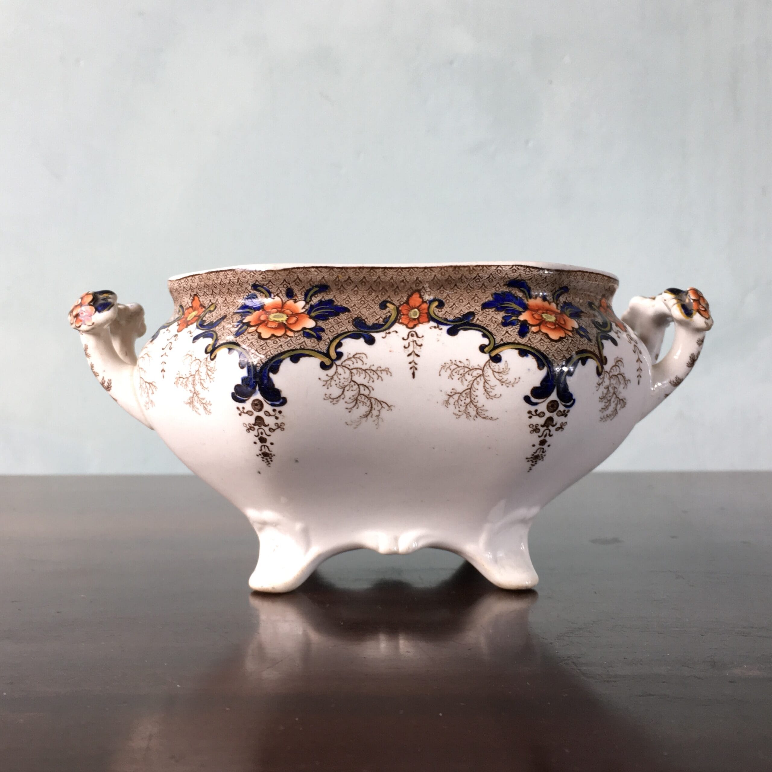 Pottery sauce tureen with clobbered transfer. C.1830 -0