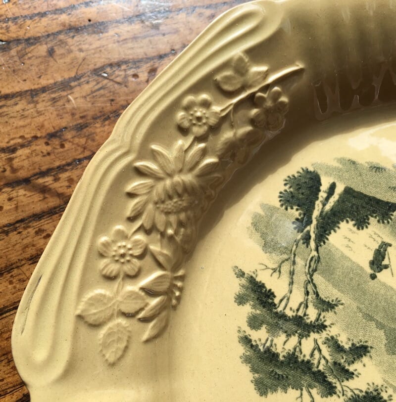 Lakin pottery plate with Romantic ruin bat print, C. 1815 -25275